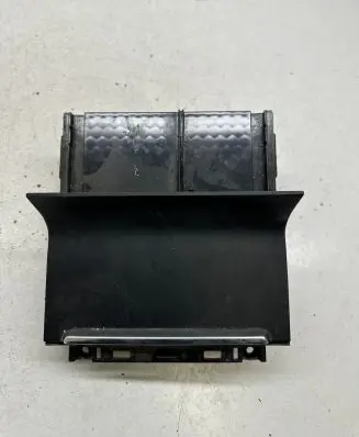 Ashtray (front)
