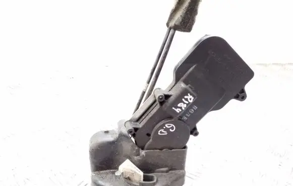 Mazda 6 Rear door lock