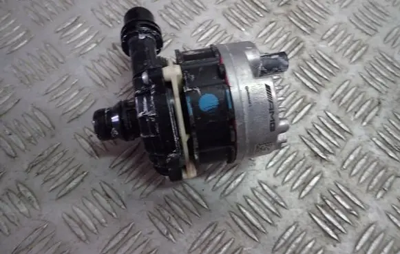Mercedes-Benz AMG GT R190 C190 Electric auxiliary coolant/water pump A0005002400