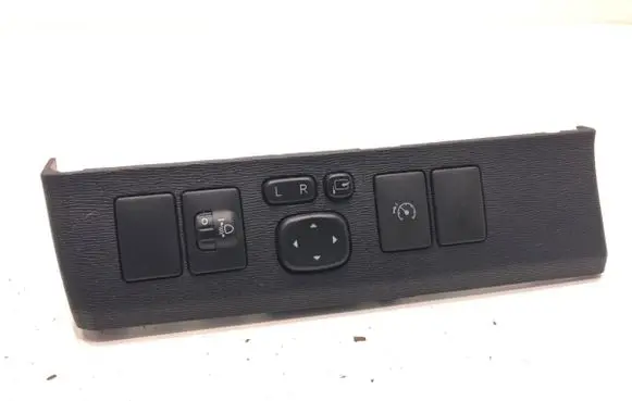 Toyota Avensis T270 Wing mirror switch 55446-05050