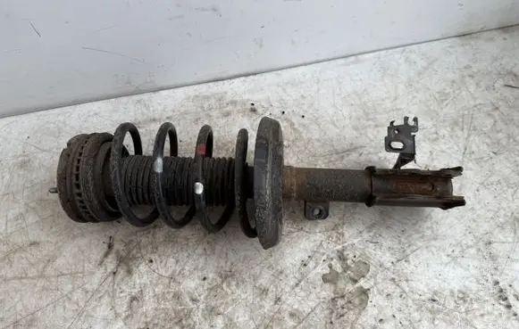 Peugeot 508 RXH Front shock absorber with coil spring 9676832280