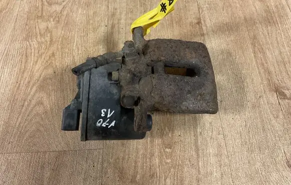 Rear brake caliper