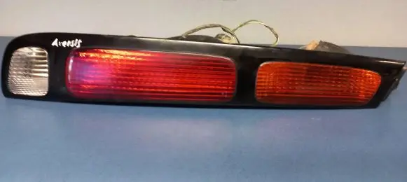 Toyota Avensis T250 Rear/tail lights RS102
