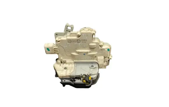 Audi A3 S3 A3 Sportback 8P Front door lock