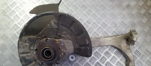 Volkswagen Phaeton Front wheel hub 4e0257