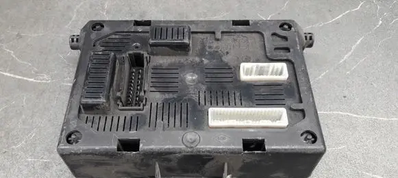 Renault Modus Comfort/convenience module 8200219986