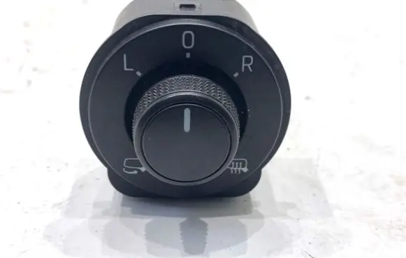 Skoda Superb B8 (3V) Wing mirror switch 3V0959565C