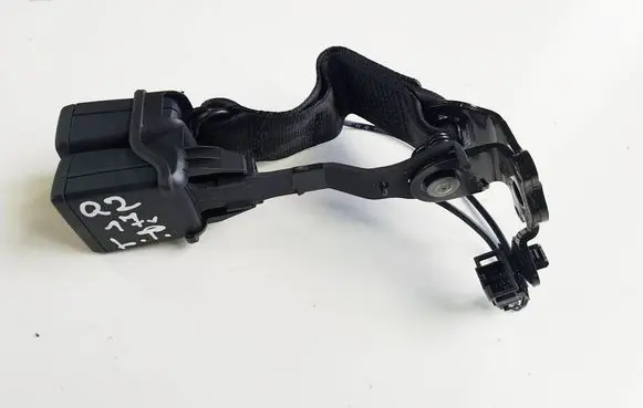 Audi Q2 - Rear seatbelt buckle
