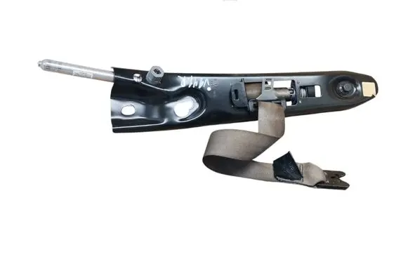 Volvo XC90 Front seatbelt 3999973