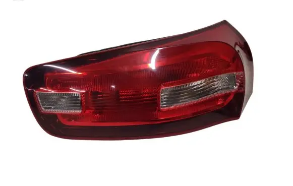 Citroen C4 II Picasso Tailgate rear/tail lights