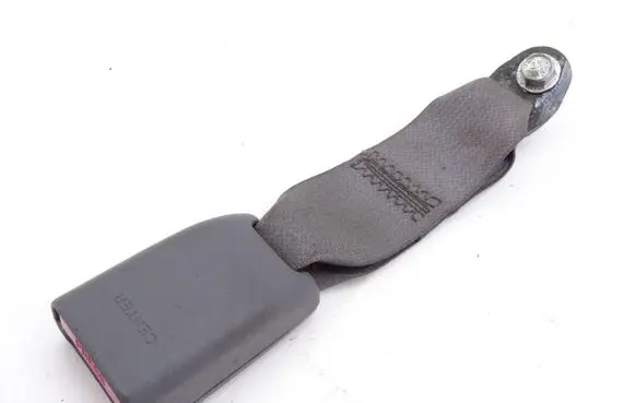 Isuzu N Series Seat belt trim 080415AS
