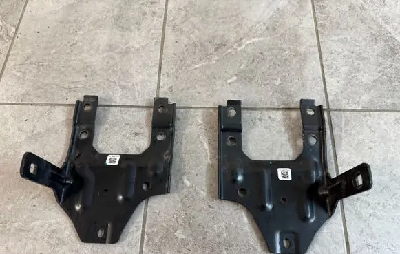 Volkswagen Amarok II Other body part N1XBE286F73 N1XBE286F72