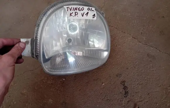 Renault Twingo I Headlight/headlamp