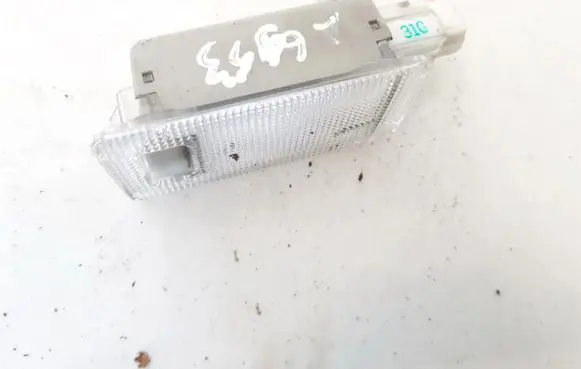 Toyota Prius (XW30) Rear seat light