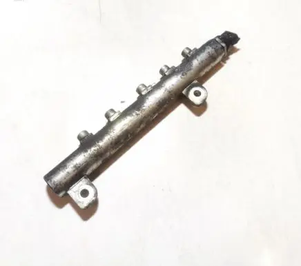 Opel Vectra C Fuel main line pipe 0445214095 55209572