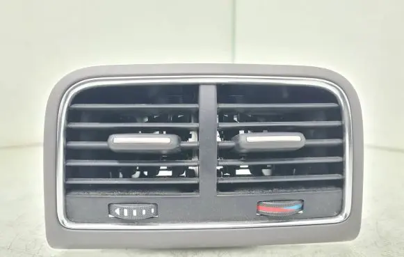 Audi Q5 SQ5 Rear air vent grill 8K0819203E