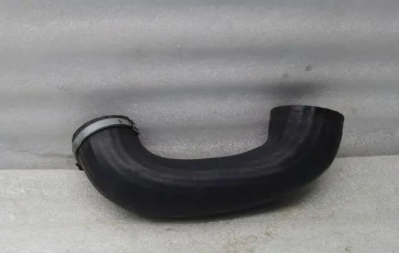 Volvo XC60 Intercooler hose/pipe 30636611