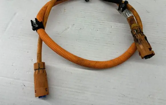 BMW i8 Plug wire 9394659