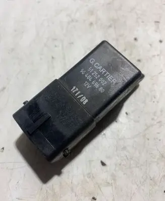Peugeot 407 Glow plug pre-heat relay 51252002