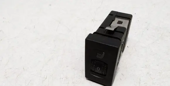 Volkswagen PASSAT B5.5 Seat heating switch 3B0963563C