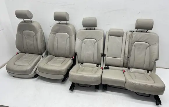 Audi Q7 4L Seat set MMAUTKO24167