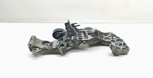 Opel Mokka Generator/alternator bracket 98060530