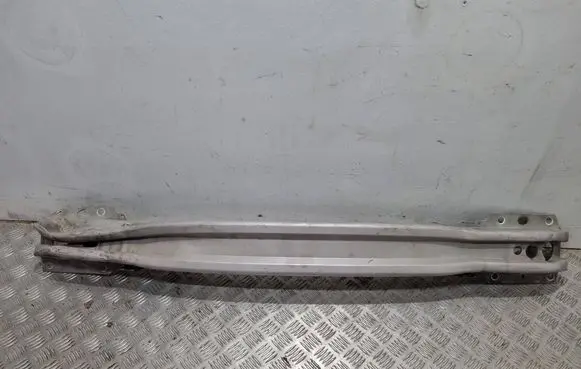 Volvo S80 Front bumper cross member 30791152