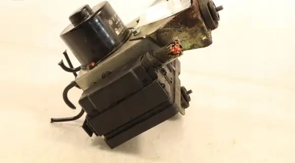 Volkswagen Touareg I ABS Pump 7L0614111D