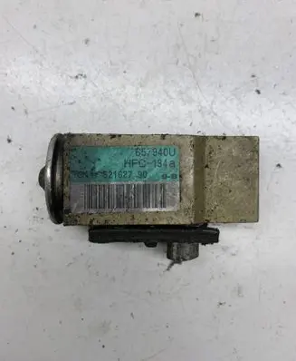 Renault Scenic I Air conditioning (A/C) expansion valve 657940U 52162790