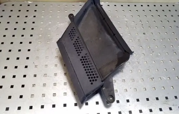 Audi A5 8T 8F Air intake duct part 8K0129618 8K0129618A