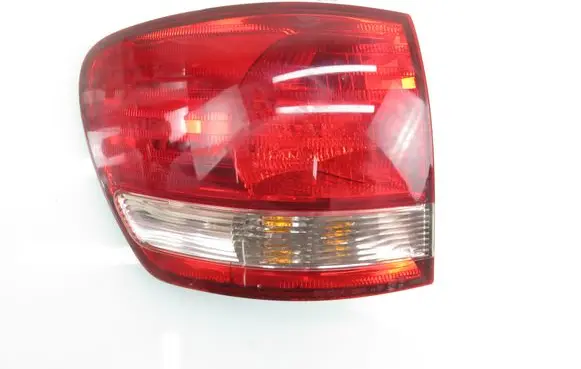 Toyota Avensis T220 Rear/tail lights 