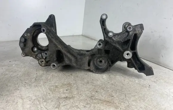 Volkswagen Transporter - Caravelle T5 Generator/alternator bracket 03L903143J M201 ALS19033