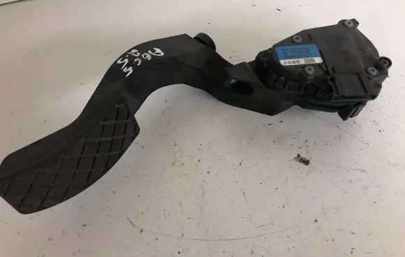 Audi A6 S6 C5 4B Accelerator throttle pedal 8D1723523M