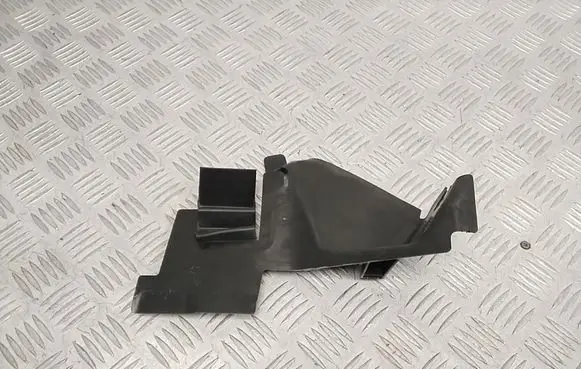 Audi RS3 Intercooler air guide/duct channel 8Y0121284K