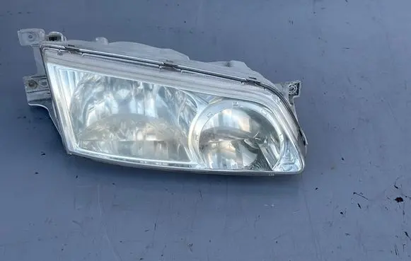 Hyundai H-1, Starex, Satellite Headlight/headlamp 921024A5XX