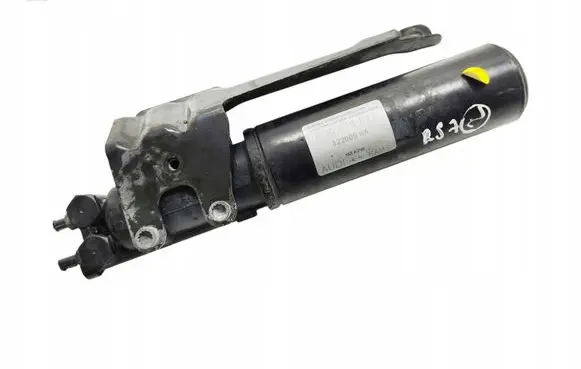 Audi A7 S7 4G Pneumatic air compressor holding bracket 