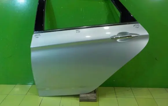 Hyundai i40 Rear door XP259