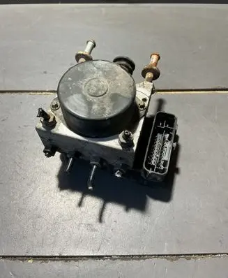Skoda Roomster (5J) ABS Pump 6R0907379AG 0001 6R0907379AB
