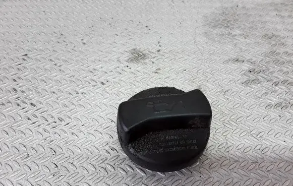Audi A4 S4 B6 8E 8H Oil filler cap 026103485A
