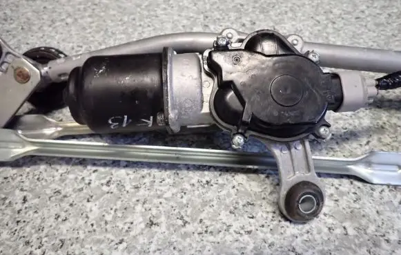 Nissan Micra Wiper motor