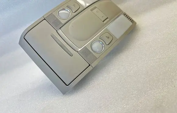 Audi Q7 4L Front seat light 4L0947135G 18550116 28062006