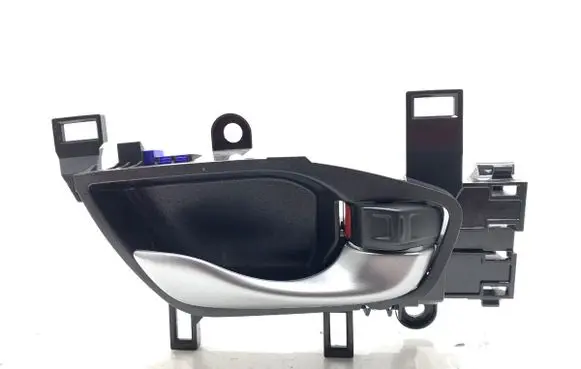 Honda CR-V Front door interior handle 