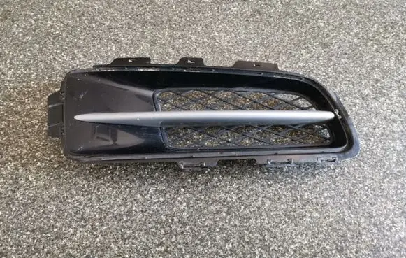 BMW X5 E70 Front bumper lower grill 51117175486 51117159596