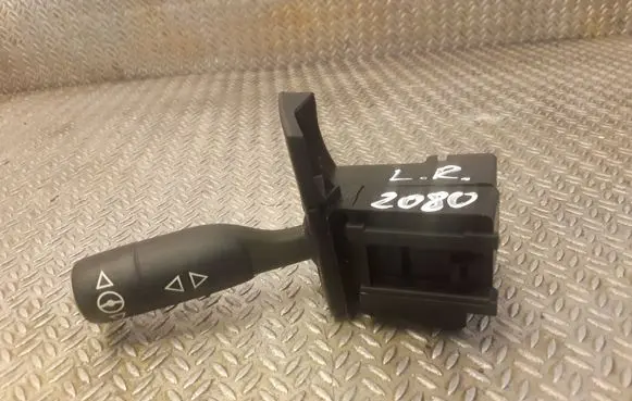 Land Rover Range Rover L322 Steering wheel adjustment handle/lever 6901777