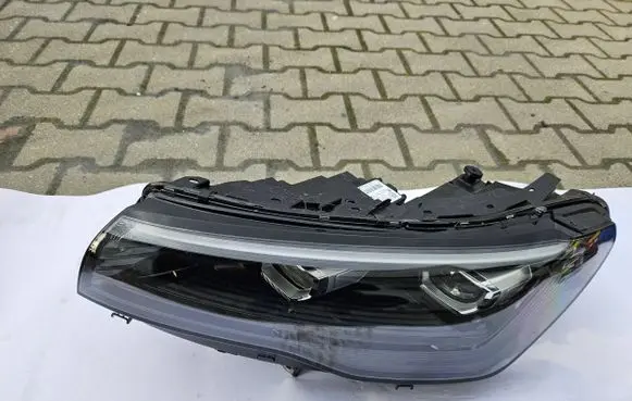 Volkswagen Tiguan Headlight/headlamp 571941035C 0301122233AE