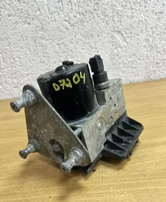 Mercedes-Benz A W168 ABS Pump A0044310912 D7204