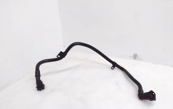 Volvo XC90 Breather/breather pipe/hose 31338885