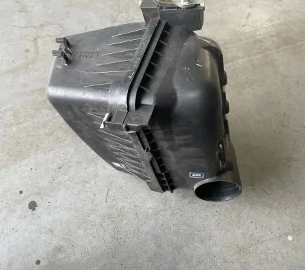 Toyota Verso Air filter box 222040V020 VN1974005380