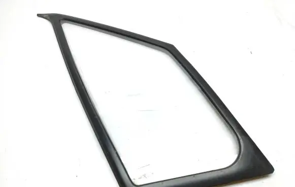 Mercedes-Benz Sprinter W906 Front door vent window glass four-door 43R001025 E000184 DOT27AS2M320