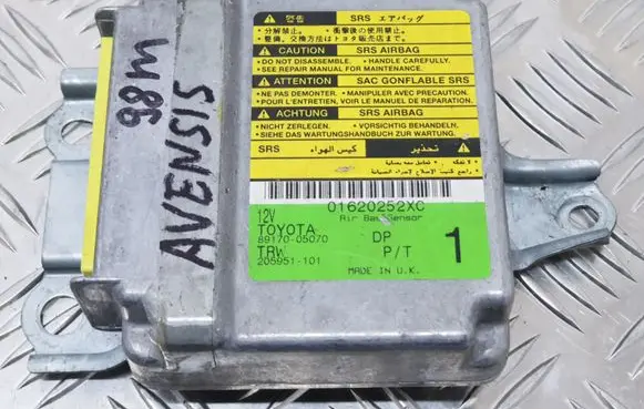 Toyota Avensis T220 Airbag control unit/module 8917005070 205951101 01620252XC